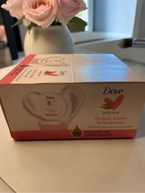 Dove Body Love Beauty Cream - Pink/White Case of 12